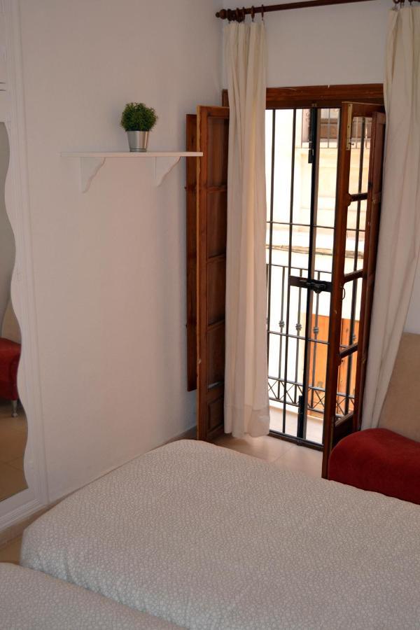 Apartamento Completo - Centro Ciudad - Arenal Sevilla Buitenkant foto